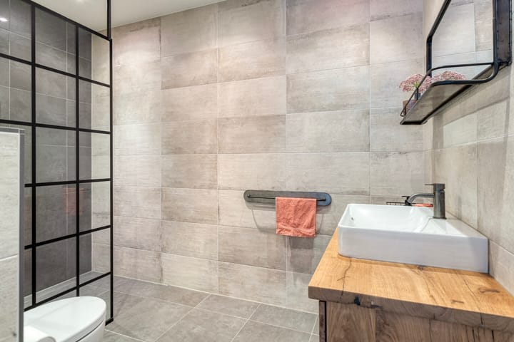 Photo 21 of Bongerd 50-A