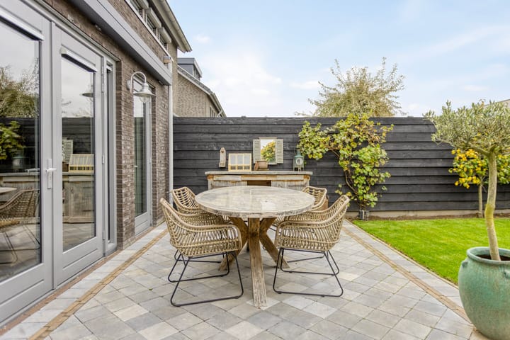 Photo 26 of Bongerd 50-A