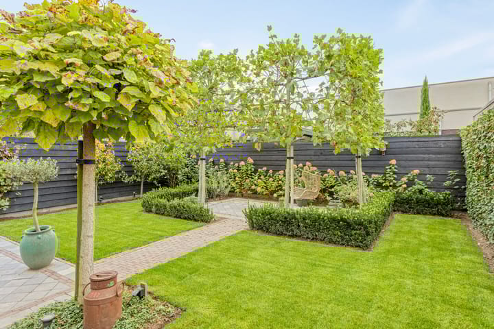 Photo 28 of Bongerd 50-A