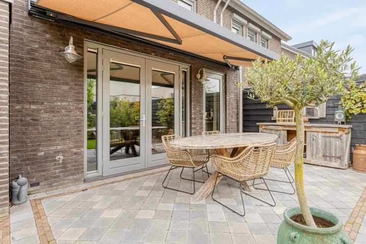 Photo 31 of Bongerd 50-A