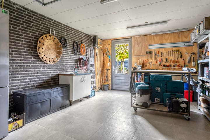 Photo 34 of Bongerd 50-A