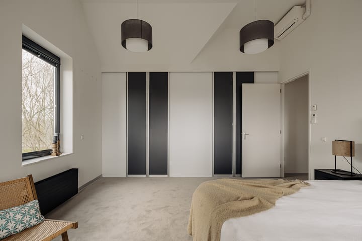 Photo 18 of Boterbloem 17