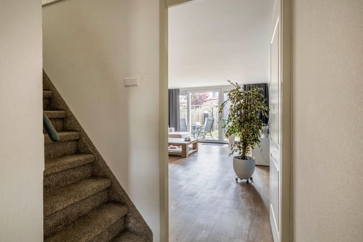 Photo 7 of Carel Willinksingel 326