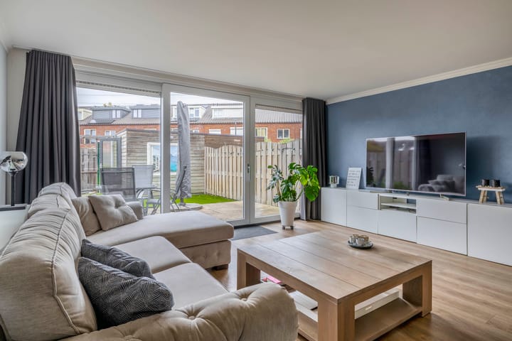 Photo 9 of Carel Willinksingel 326