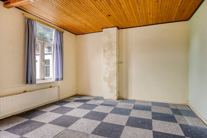 Foto 19 van Oranjeboomstraat 40