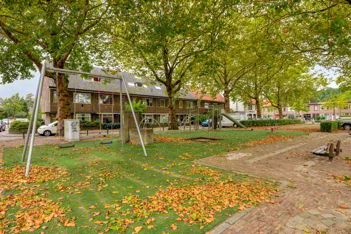 Foto 33 van Oranjeboomstraat 40