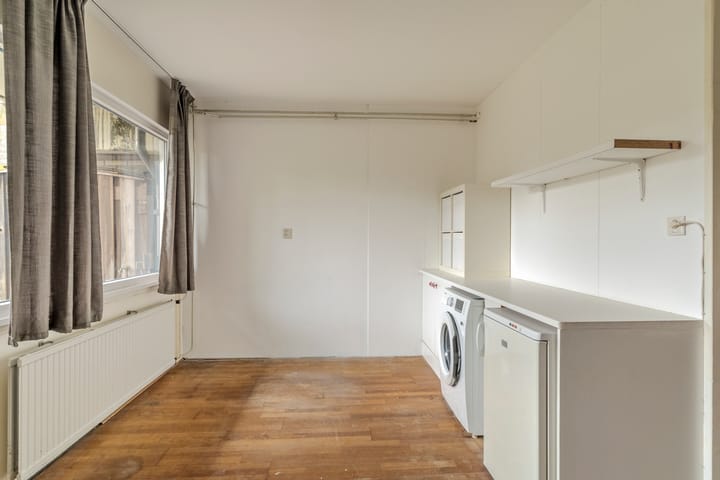 Foto 12 van Adelaartlaan 73