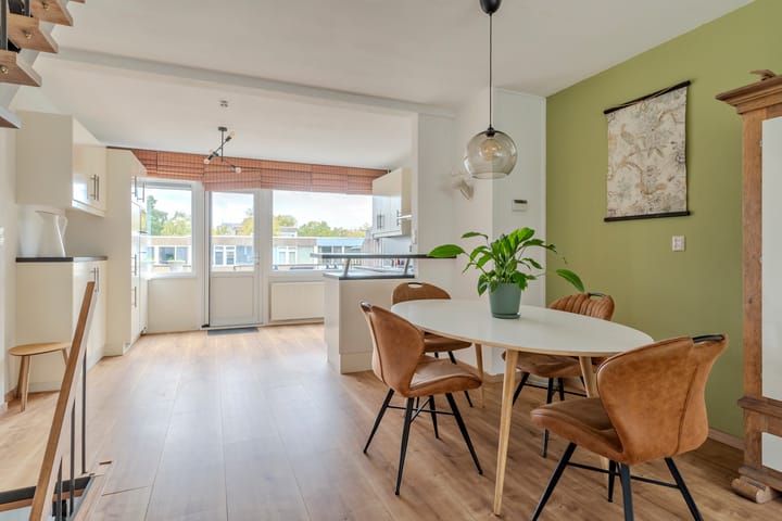 Foto 20 van Adelaartlaan 73