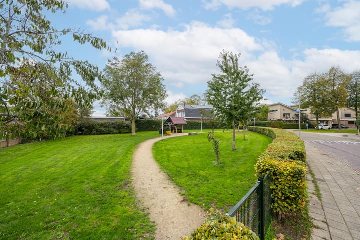 Photo 5 of Meeslaan 2-28