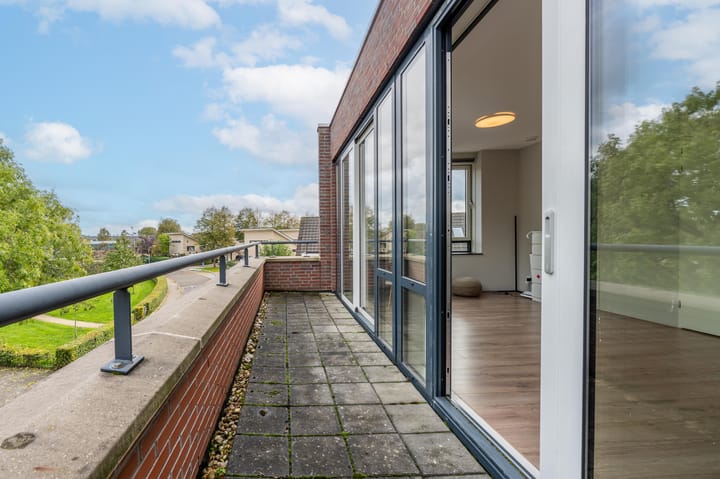 Photo 25 of Meeslaan 2-28