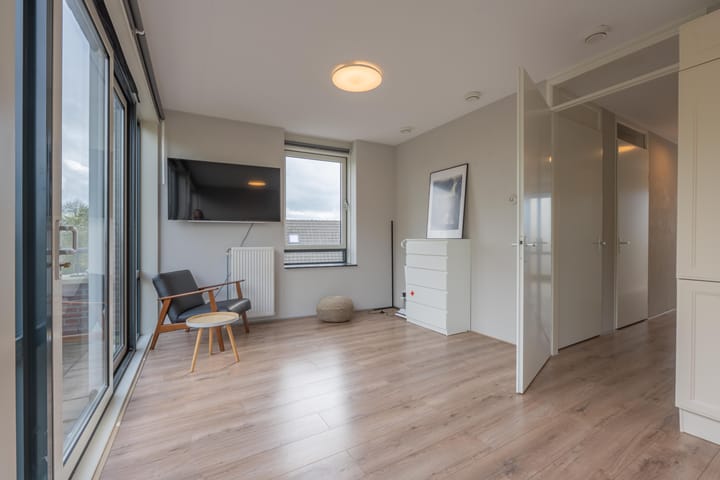 Photo 29 of Meeslaan 2-28