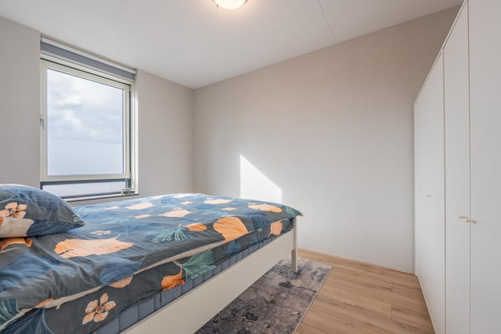 Photo 31 of Meeslaan 2-28