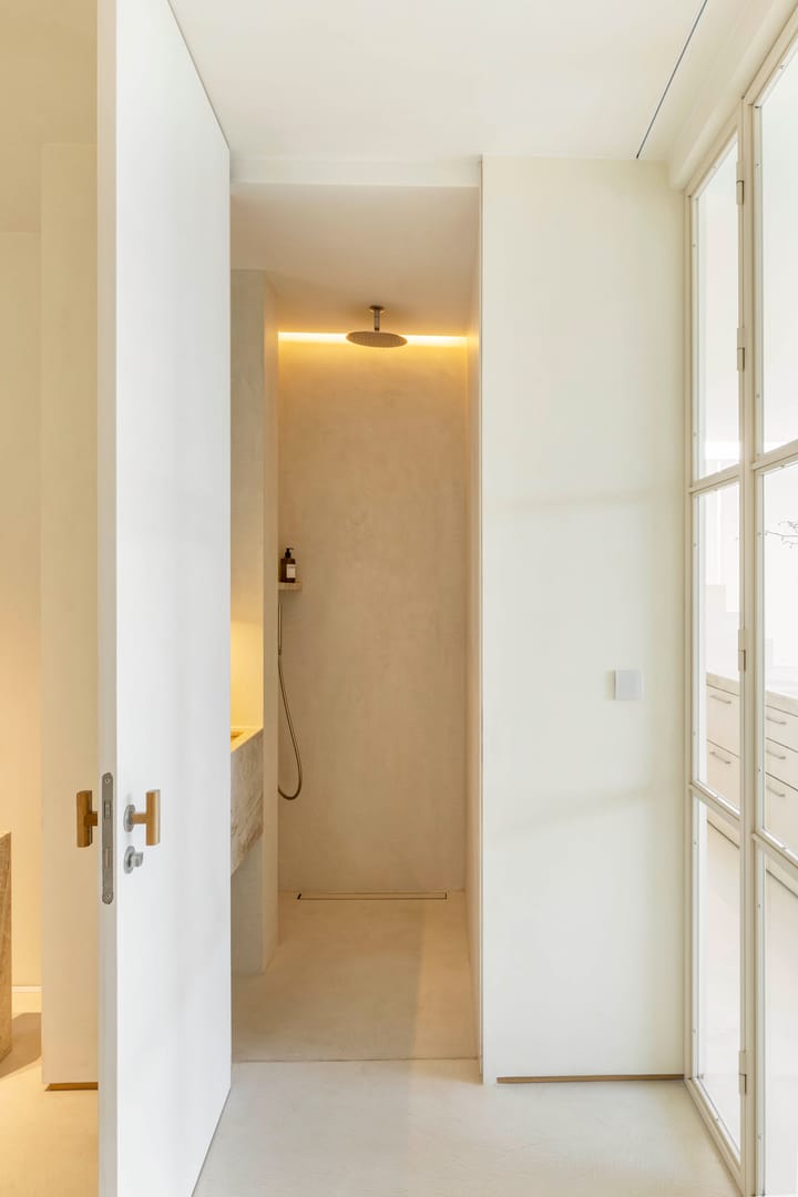 Photo 17 of Frans van Mierisstraat 131-4