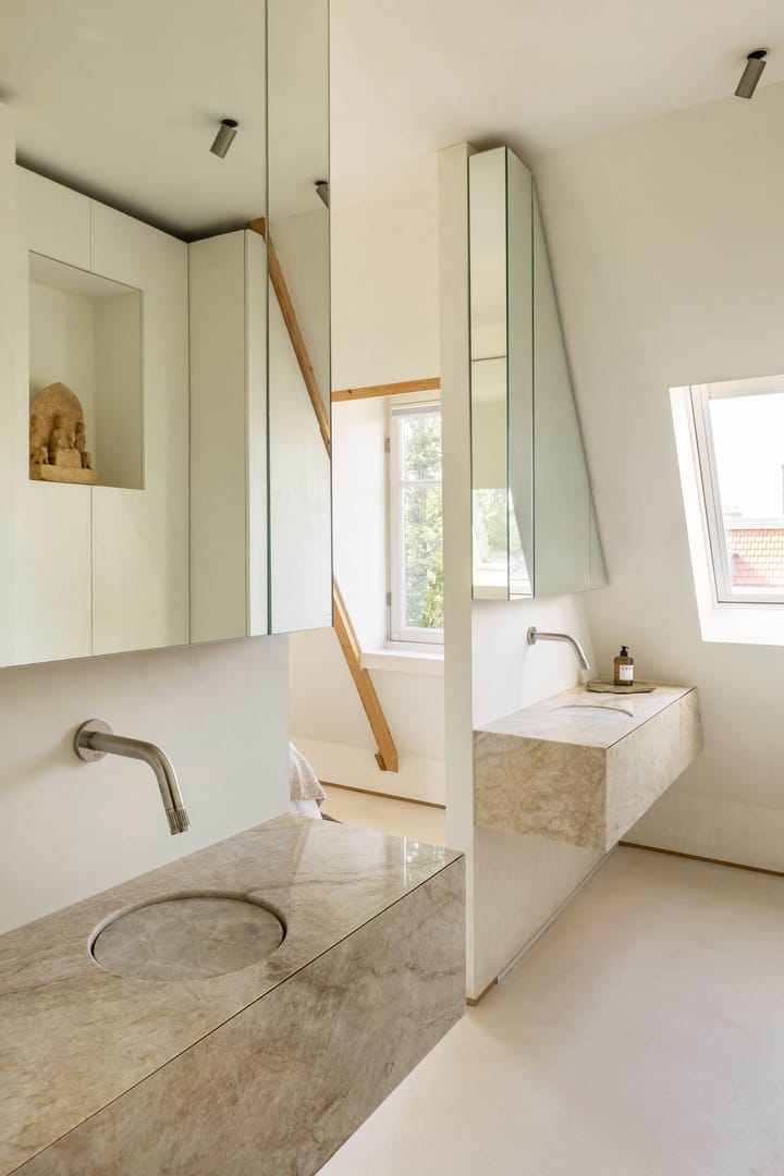 Photo 22 of Frans van Mierisstraat 131-4