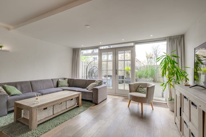 Photo 8 of Helena Verburgstraat 46