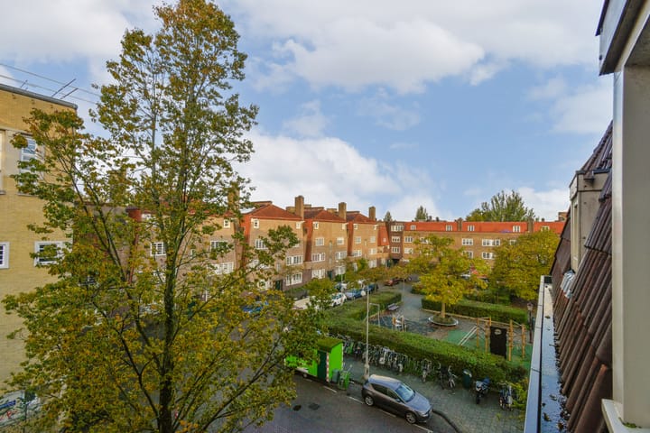 Foto 9 van Henriëtte Ronnerplein 21-2