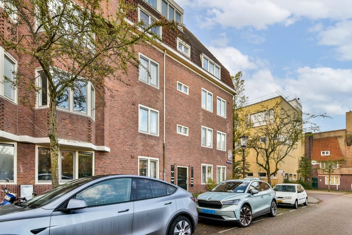 Foto 20 van Henriëtte Ronnerplein 21-2