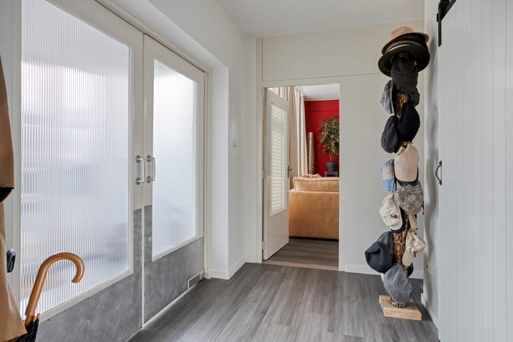 Photo 12 of Rubensstraat 2