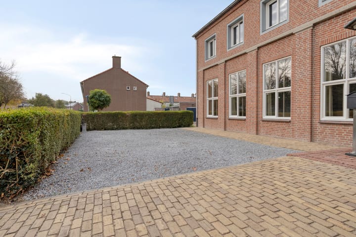 Photo 25 of Rubensstraat 2