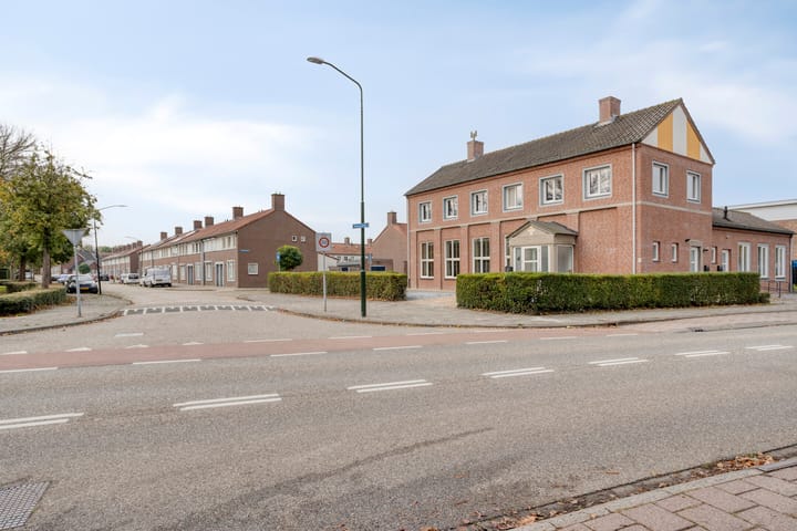 Photo 31 of Rubensstraat 2