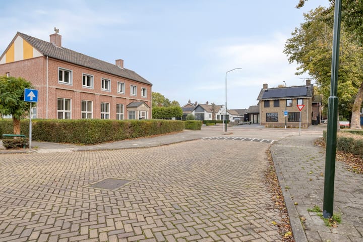 Photo 32 of Rubensstraat 2