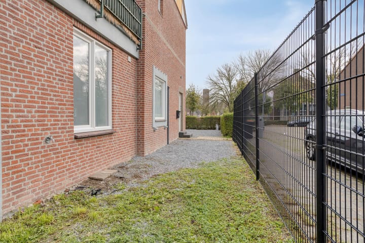 Photo 35 of Rubensstraat 2