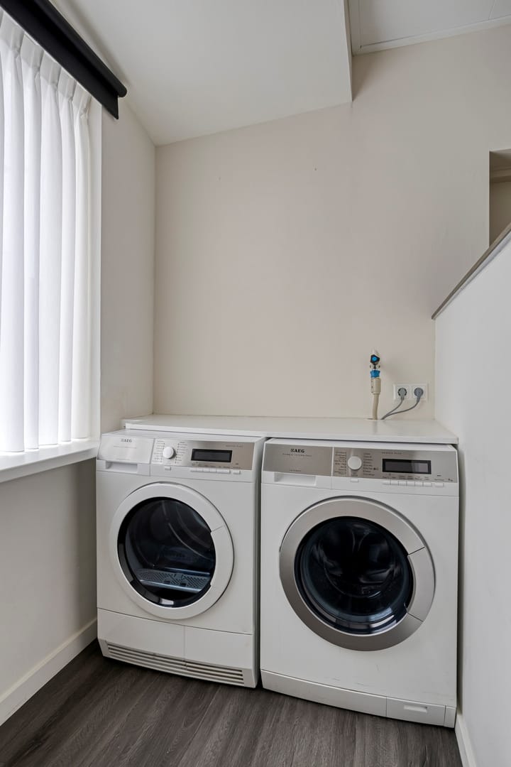 Photo 38 of Rubensstraat 2