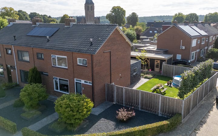 Pastoor van Angerenstraat 10 E