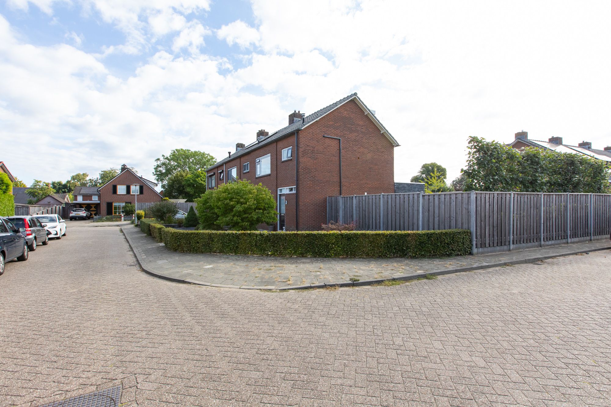 Foto 12 van Pastoor van Angerenstraat 10-E