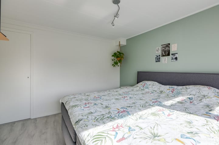 Foto 35 van Pastoor van Angerenstraat 10-E