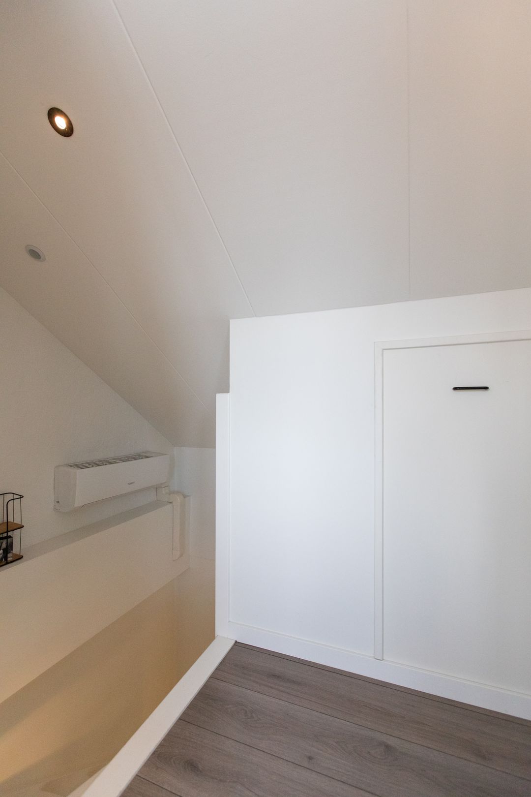 Foto 43 van Pastoor van Angerenstraat 10-E