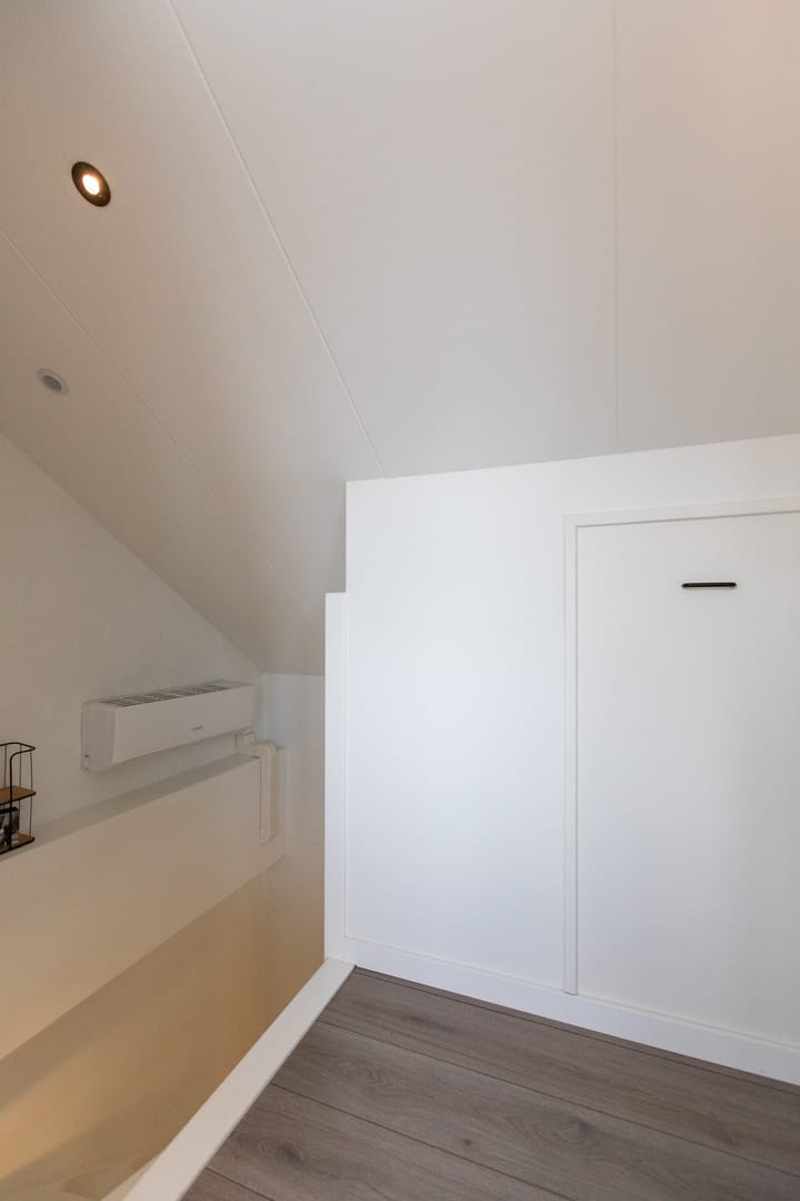 Foto 43 van Pastoor van Angerenstraat 10-E