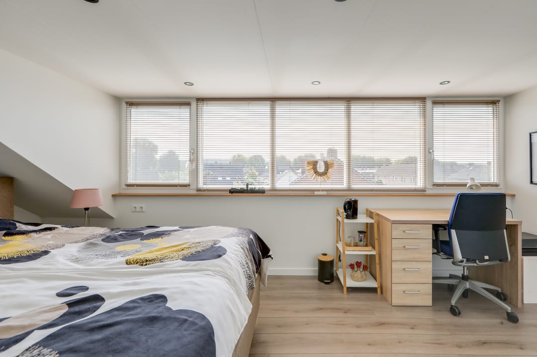 Foto 47 van Pastoor van Angerenstraat 10-E