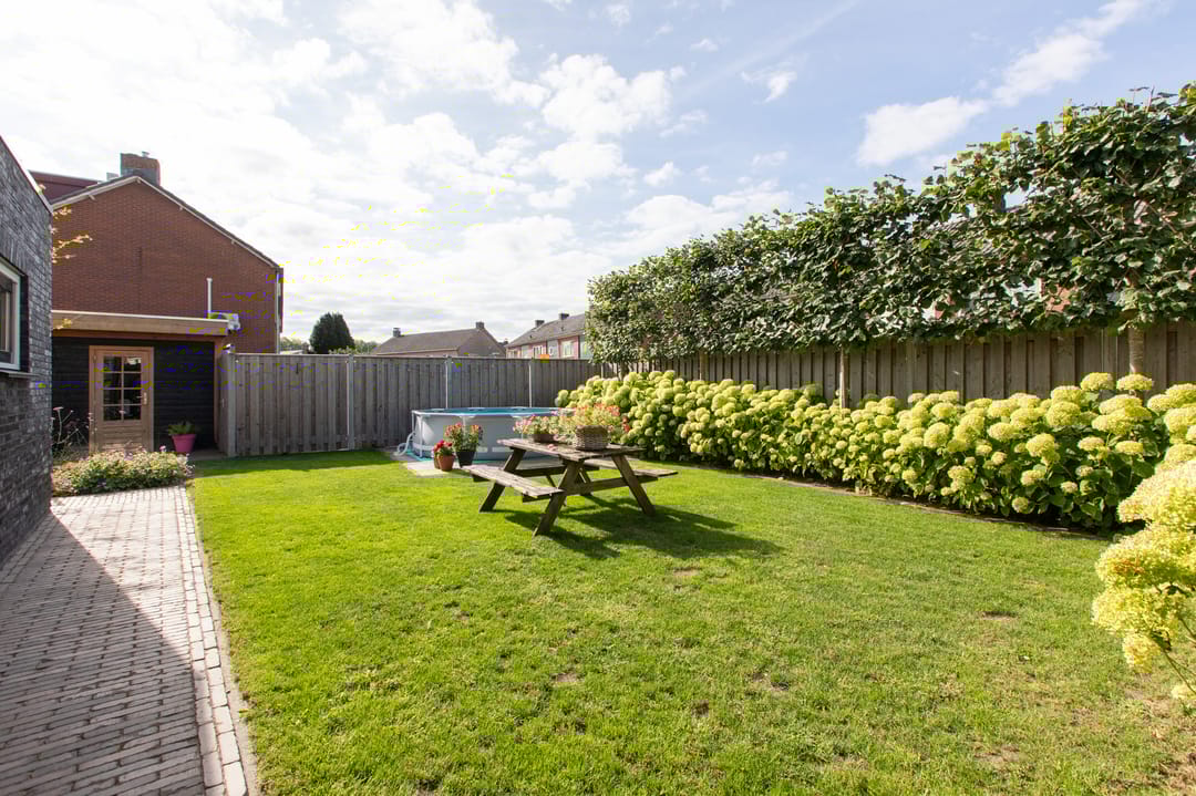 Foto 62 van Pastoor van Angerenstraat 10-E