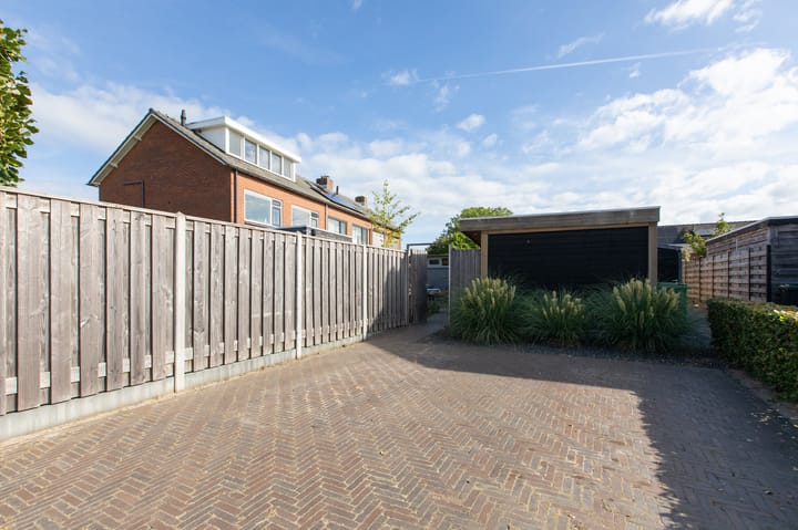 Foto 66 van Pastoor van Angerenstraat 10-E