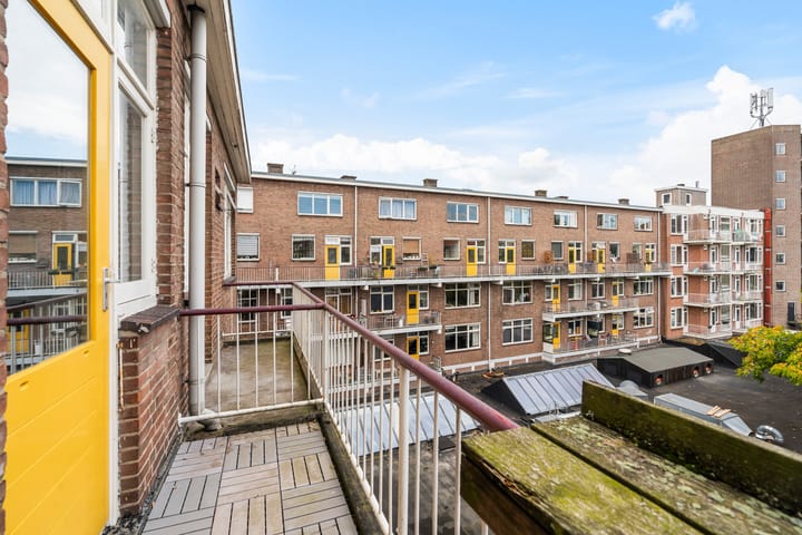 Foto 19 van Bredestraat 37-C