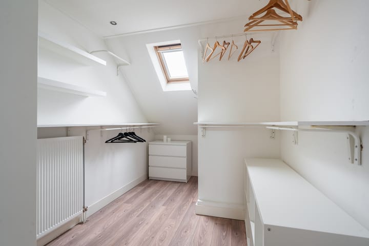 Foto 24 van Bredestraat 37-C