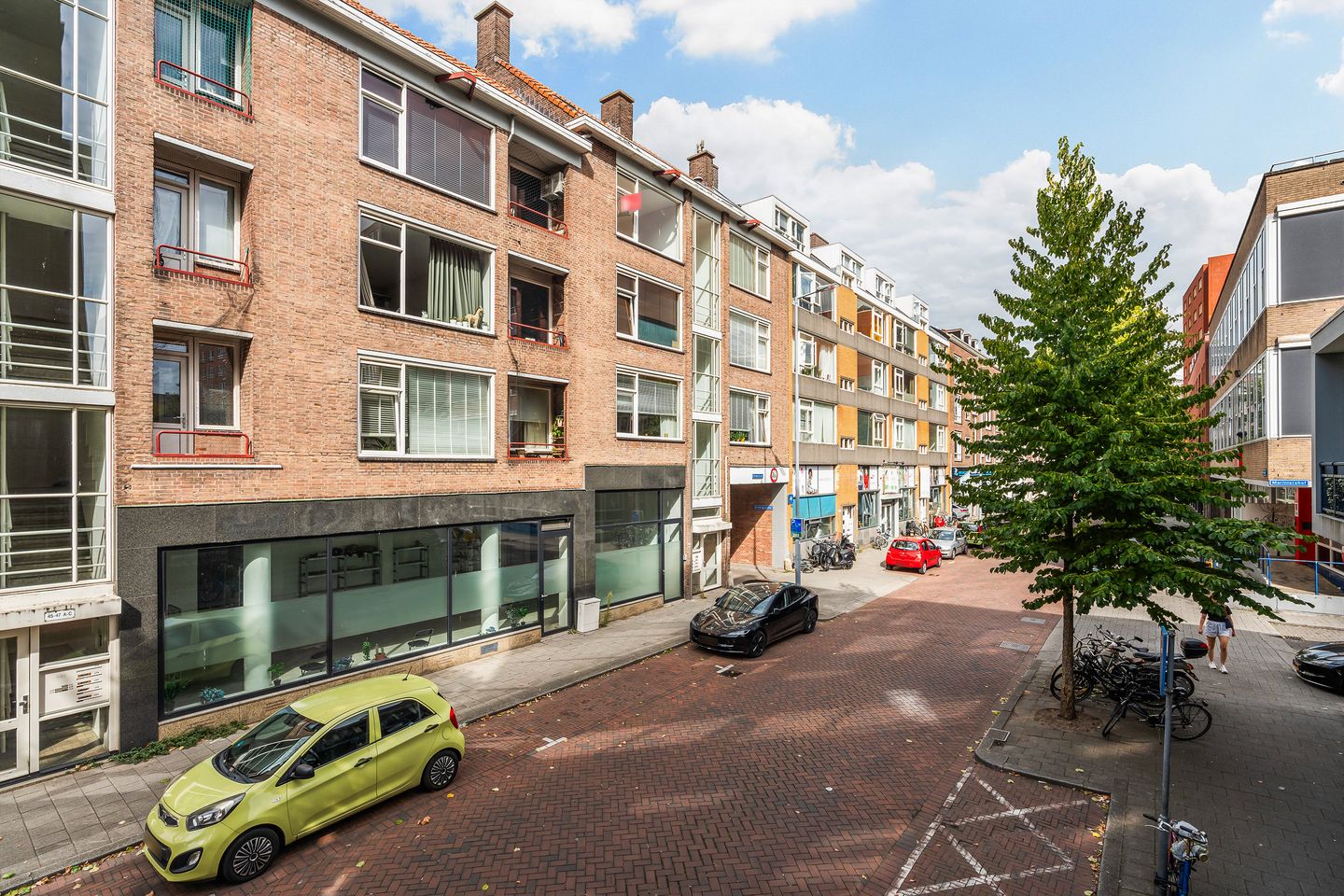 Foto 29 van Bredestraat 37-C