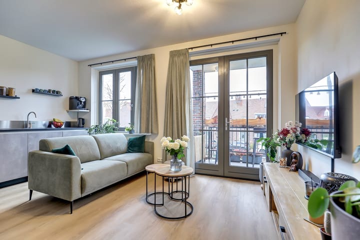 Foto 2 van Ebbenhout 38-F