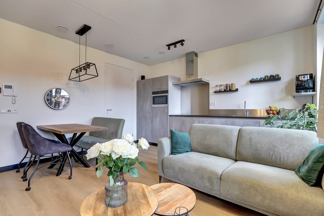 Foto 11 van Ebbenhout 38-F