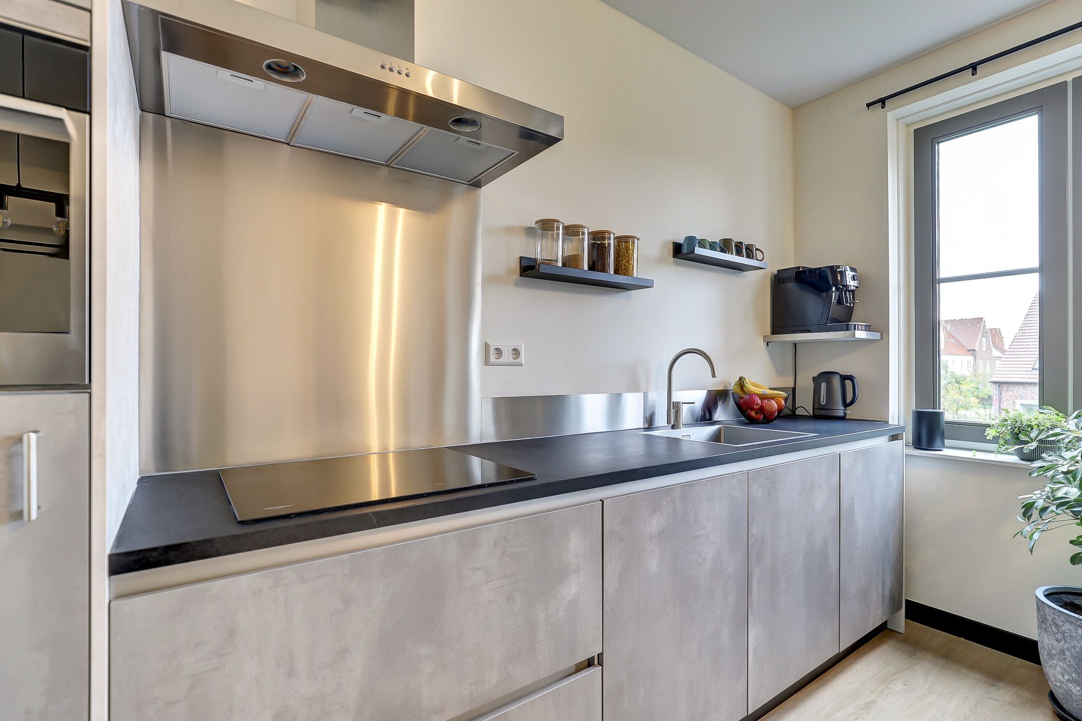 Foto 18 van Ebbenhout 38-F