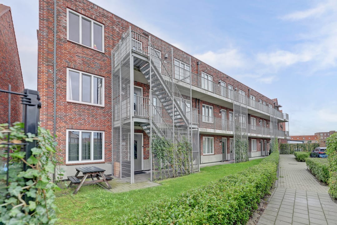 Foto 32 van Ebbenhout 38-F