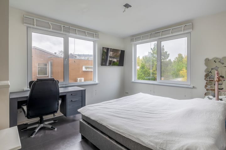 Foto 32 van Vlaardingseweg 12