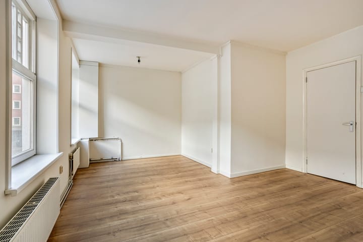 Foto 4 van Van Spilbergenstraat 152-1