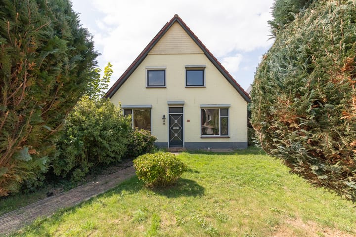 Photo 2 of van den Berghweg 38