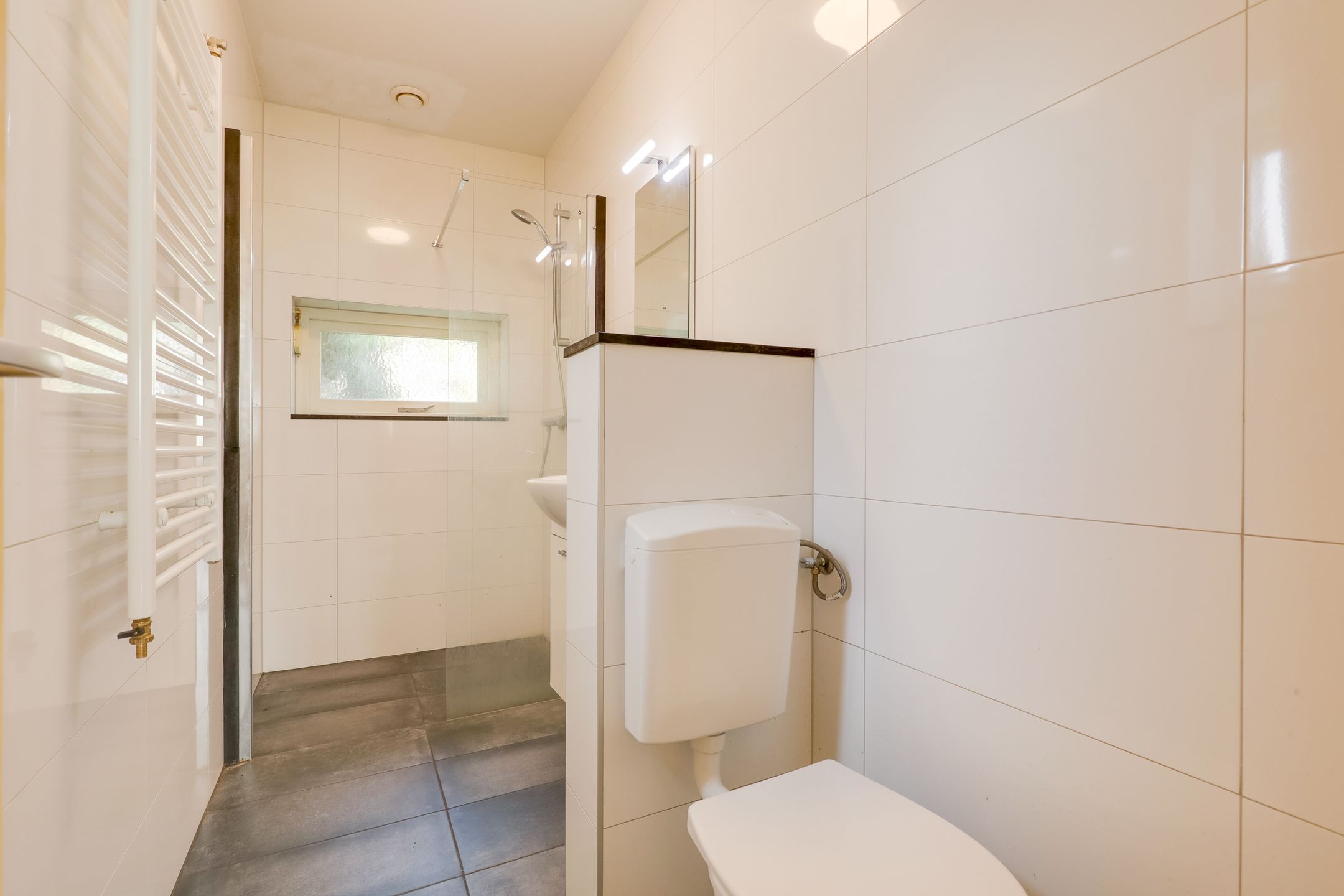 Photo 15 of van den Berghweg 38