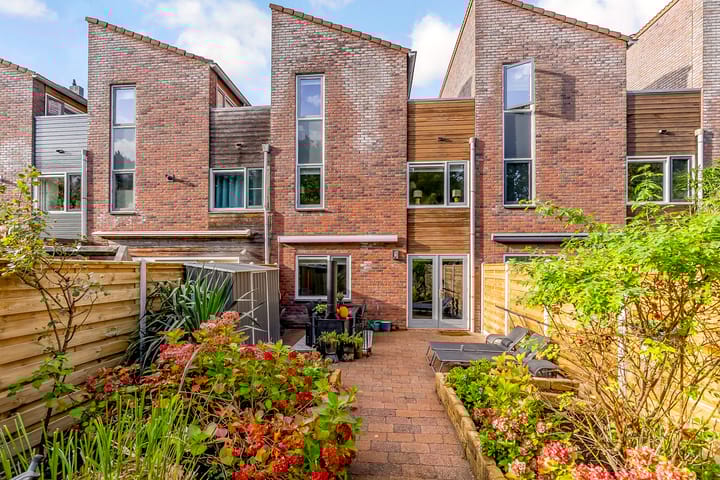 Photo 58 of Zaterdagstraat 7