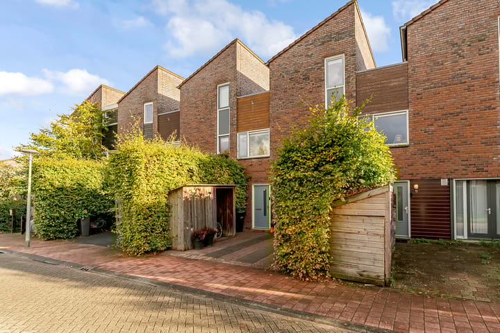 Photo 76 of Zaterdagstraat 7