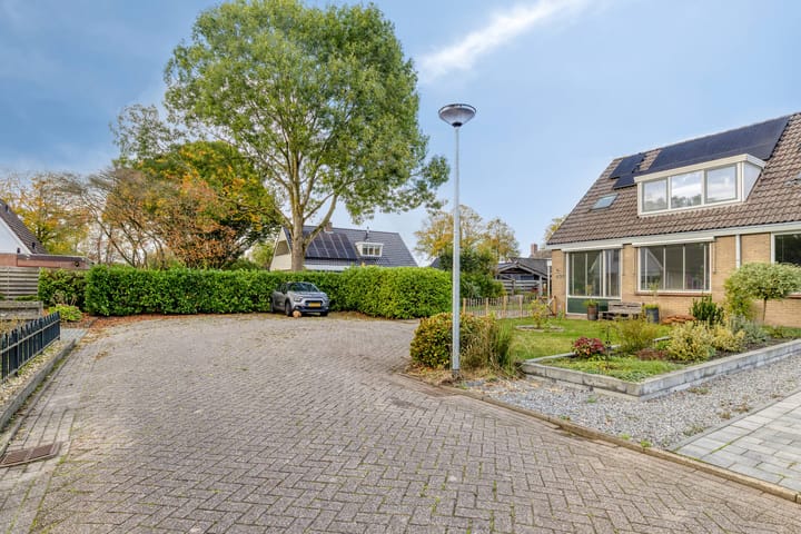 Foto 2 van Siemenspark 43