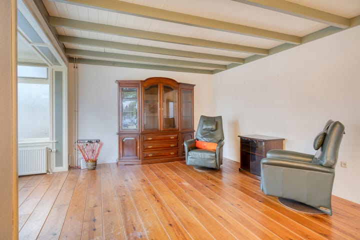 Foto 10 van Burg Mr Verbeekstraat 22